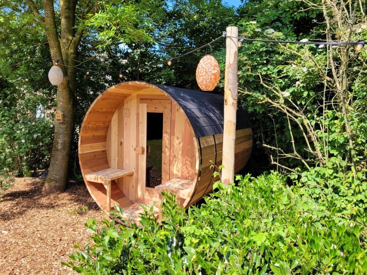 Bohemian Wellness Met Hottub & Sauna Ewijk Ngoại thất bức ảnh